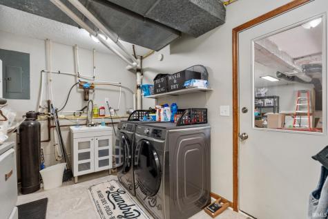 608 Lake John Circle Winona Lake IN 46590