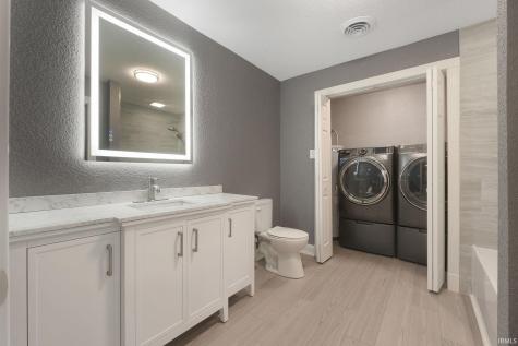 3598 W Huntington Ave 57 Avenue Columbia City IN 46725