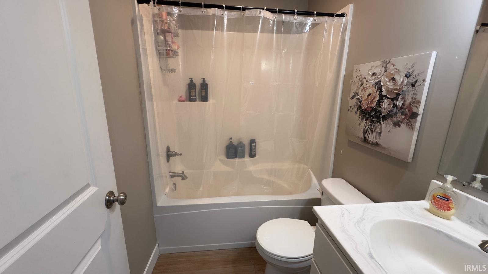 12853 King Fish Court Middlebury IN 46540