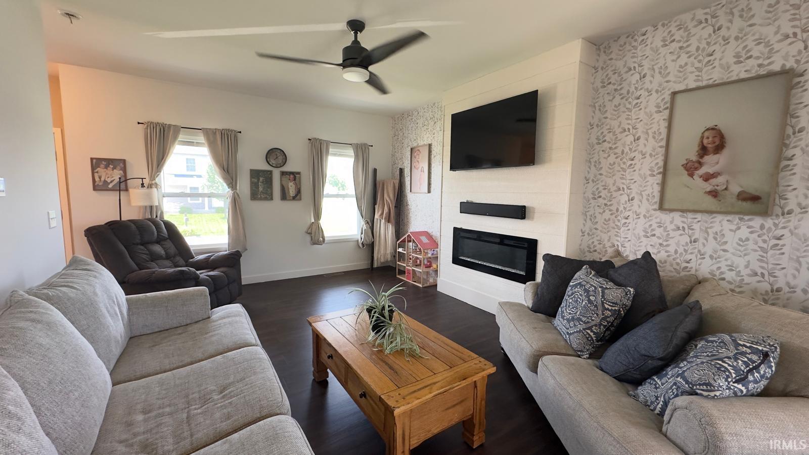 12853 King Fish Court Middlebury IN 46540