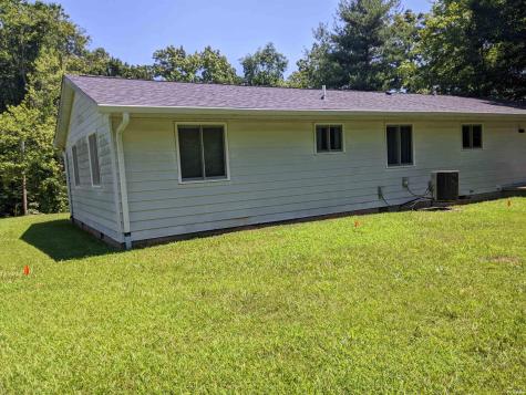 12314 E Carter Road Bloomfield IN 47424