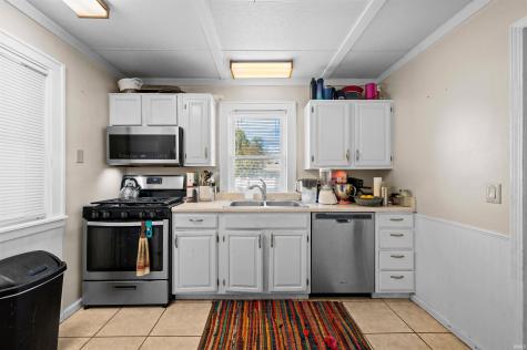 1336 E Fox Street South Bend IN 46613
