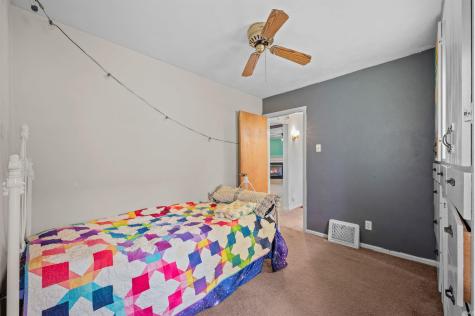 1336 E Fox Street South Bend IN 46613