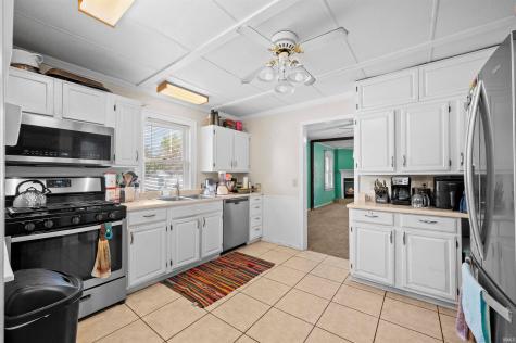 1336 E Fox Street South Bend IN 46613
