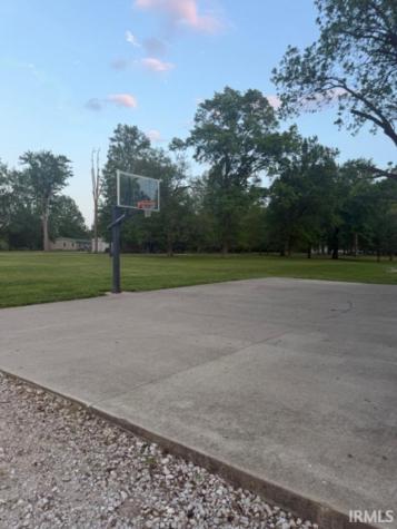 8382 E Main Street Dugger IN 47848
