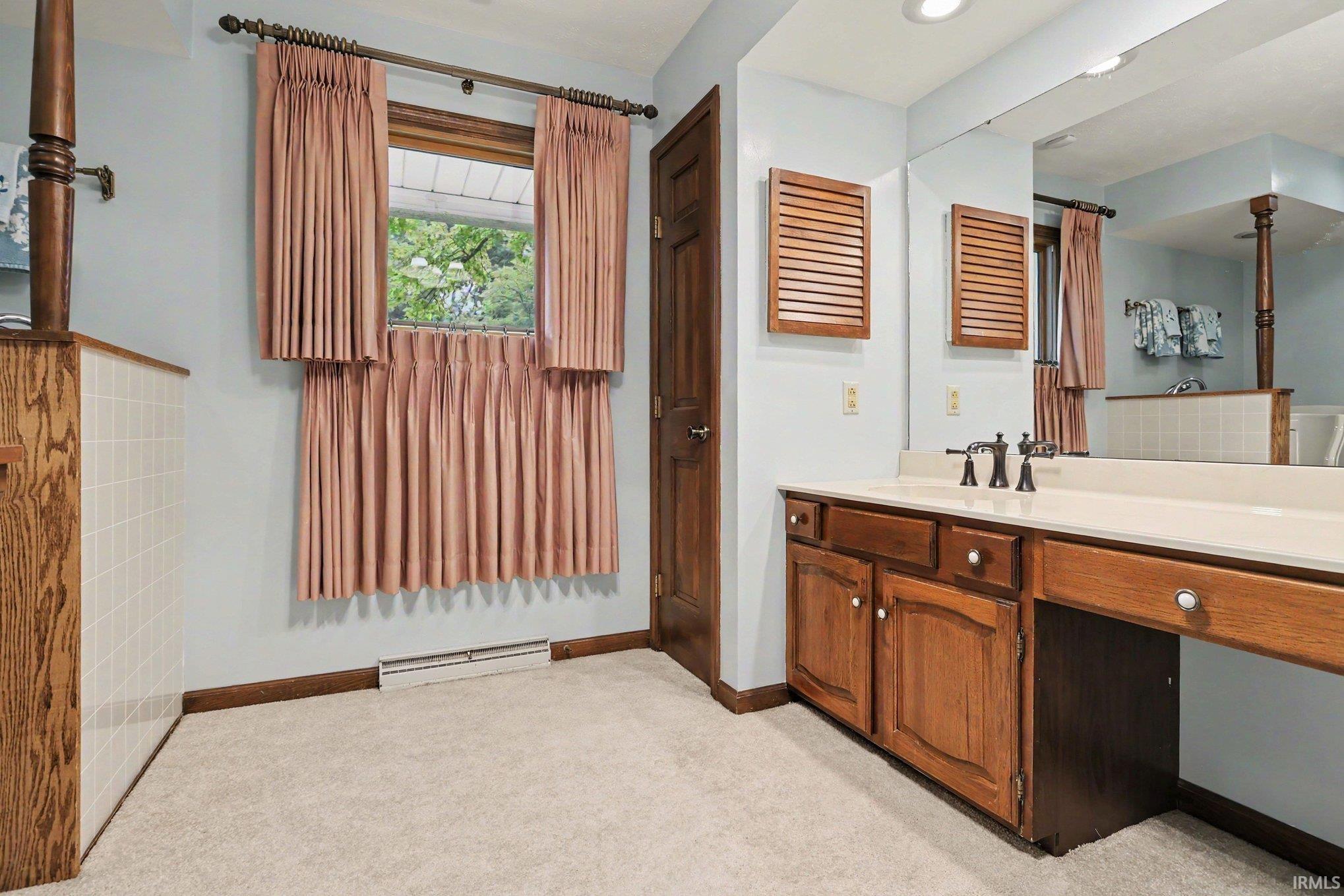 1629 Ladbrooke Lane South Bend IN 46614