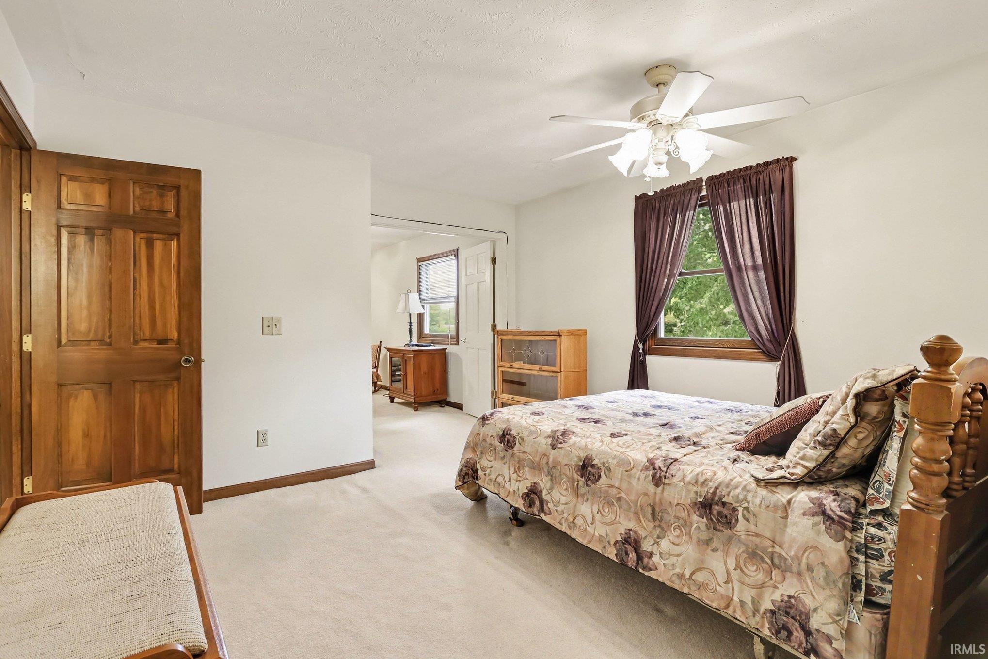 1629 Ladbrooke Lane South Bend IN 46614
