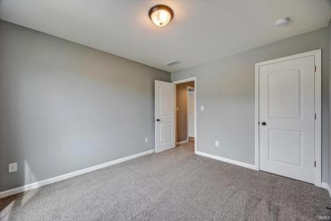 7215 W Mustang Drive Ellettsville IN 47429
