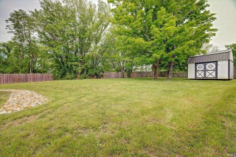 7215 W Mustang Drive Ellettsville IN 47429