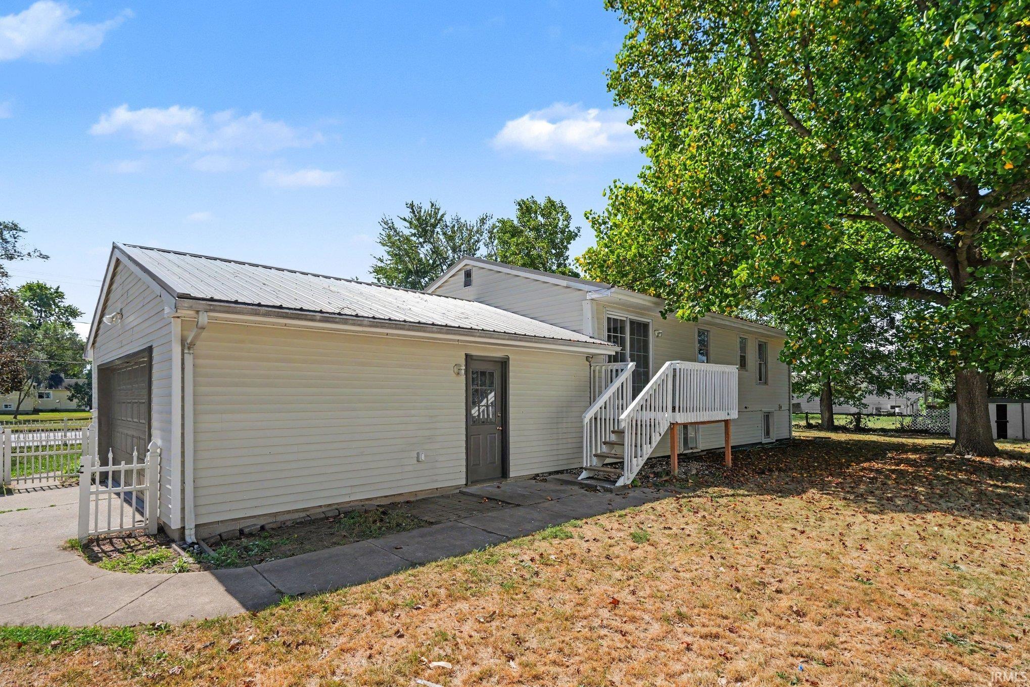 2637 Frances Avenue Elkhart IN 46517