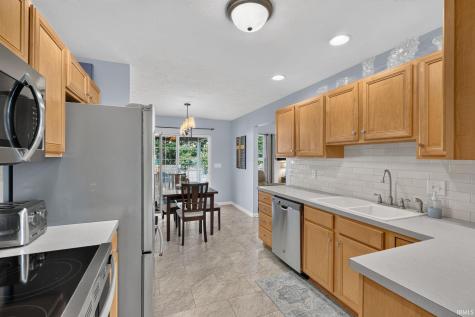 12642 Cold Water Drive Evansville IN 47725