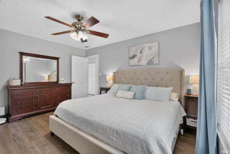 12642 Cold Water Drive Evansville IN 47725