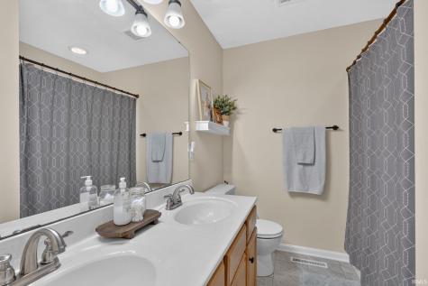 12642 Cold Water Drive Evansville IN 47725