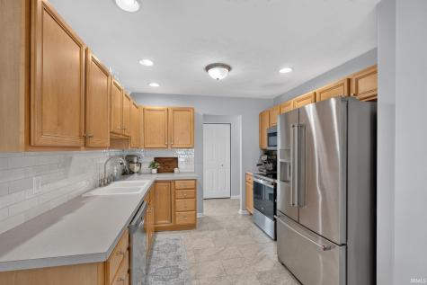 12642 Cold Water Drive Evansville IN 47725