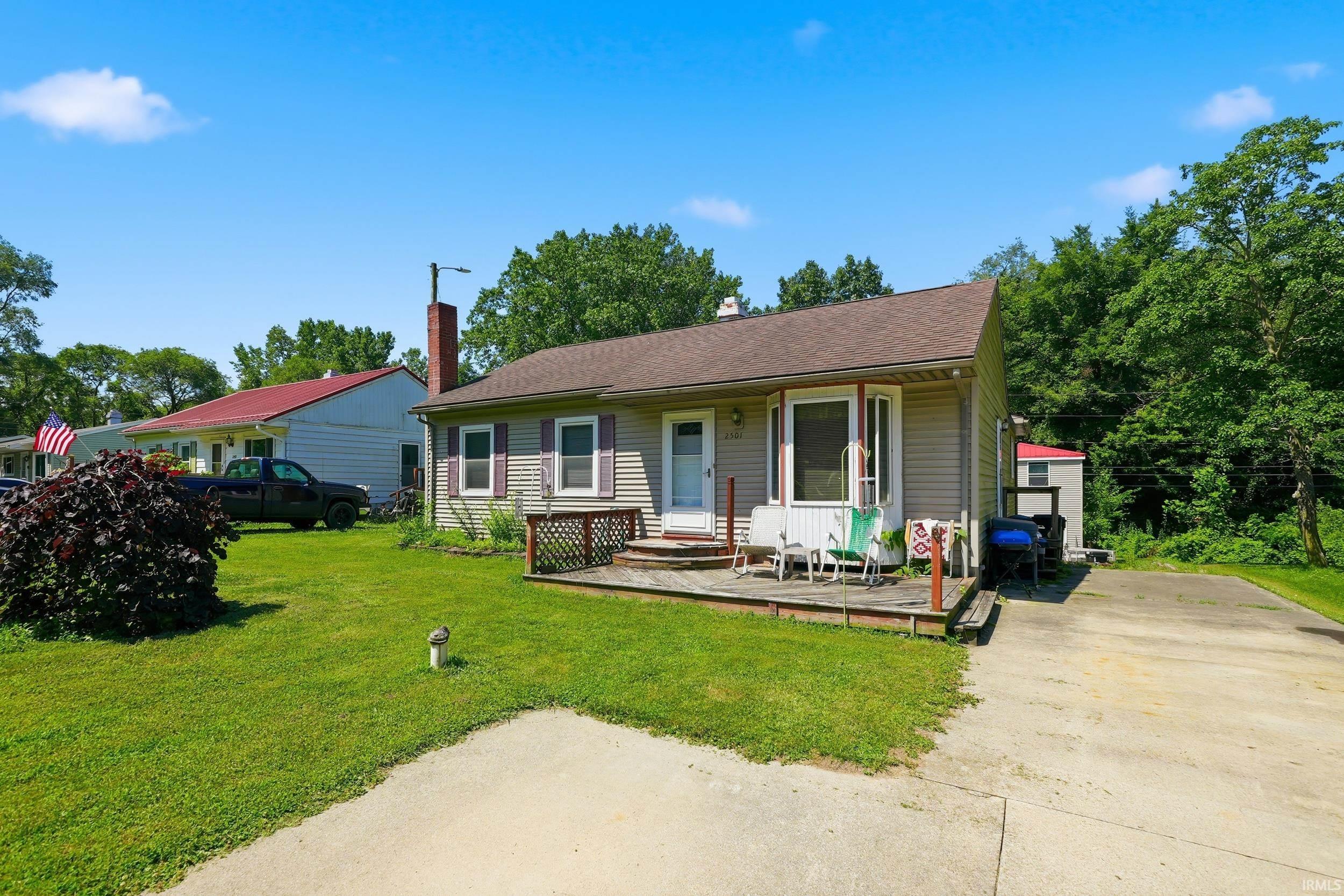 2501 West Side Drive Warsaw IN 46580