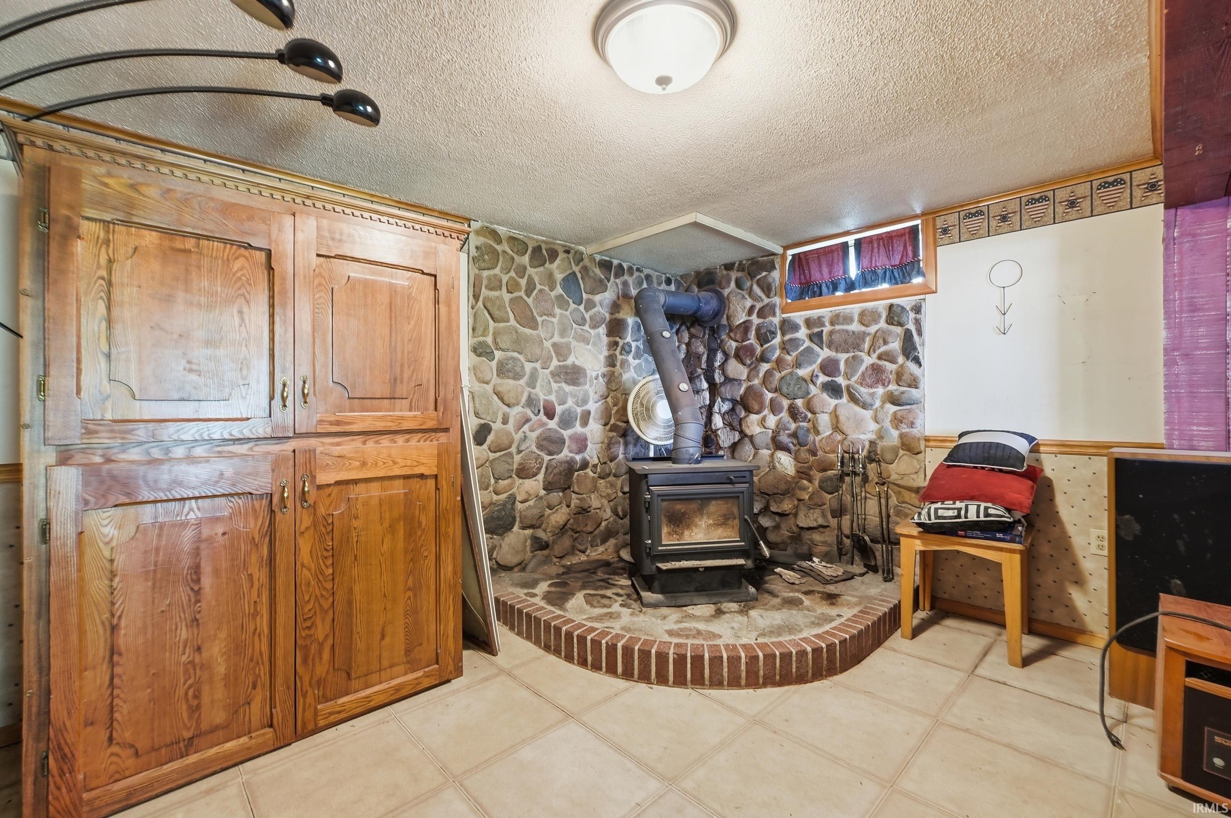 2501 West Side Drive Warsaw IN 46580
