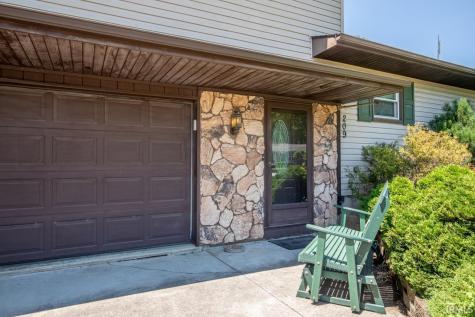 209 Highland Avenue Ossian IN 46777