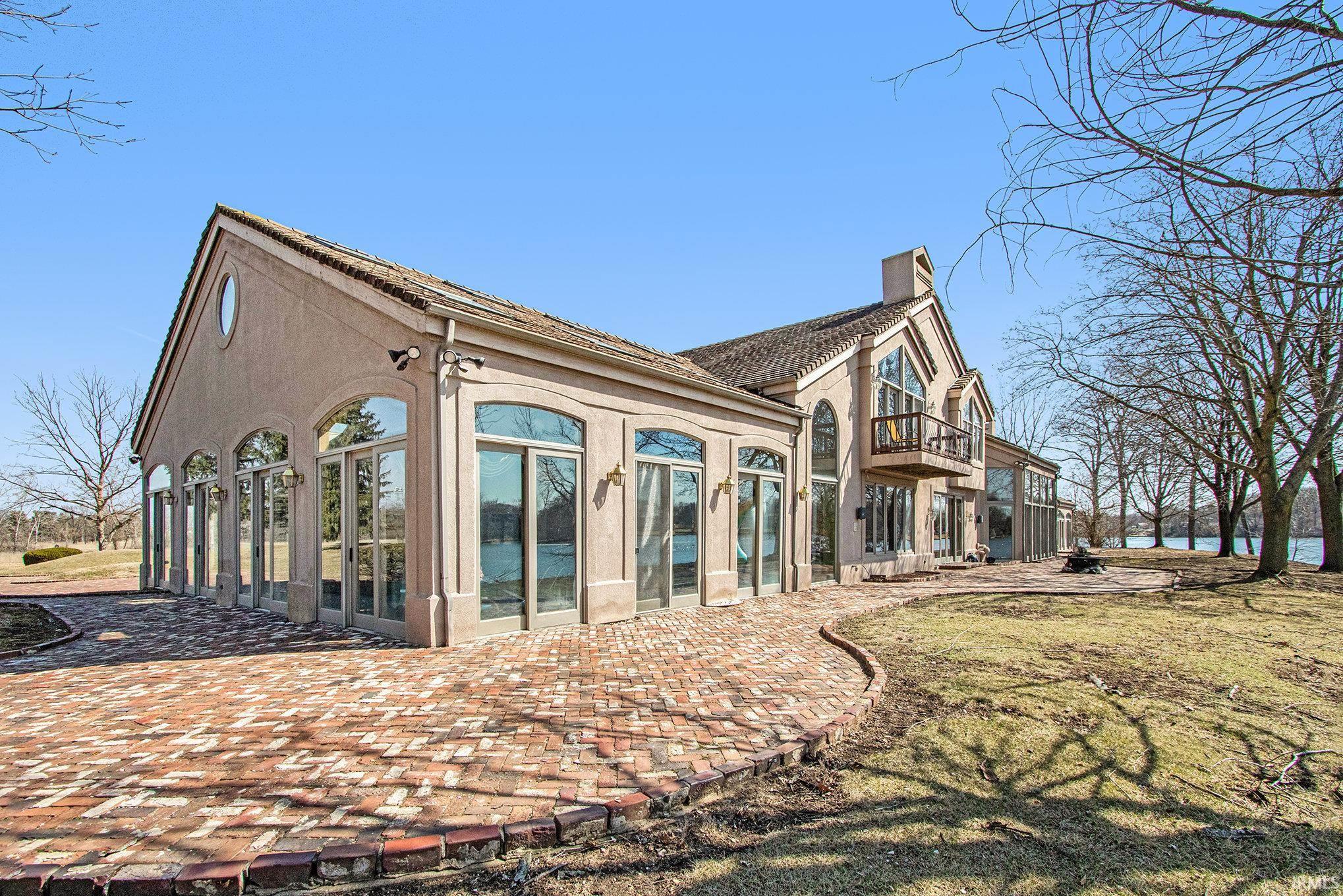 27 Quail Island Elkhart IN 46514