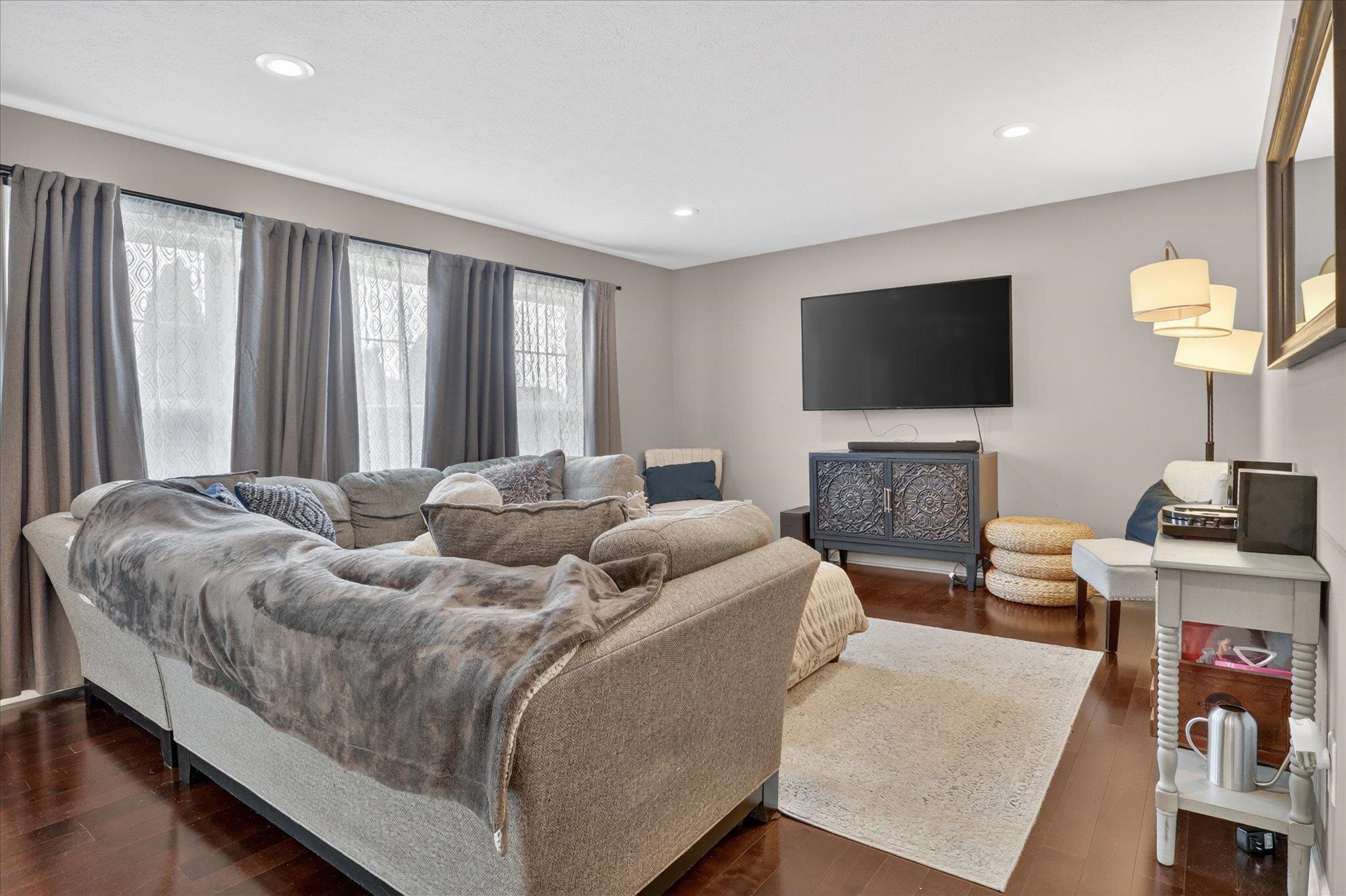 2333 Cranston Street South Bend IN 46614