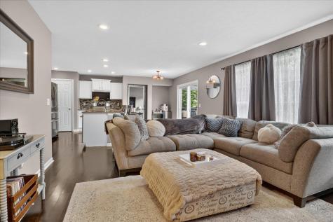 2333 Cranston Street South Bend IN 46614