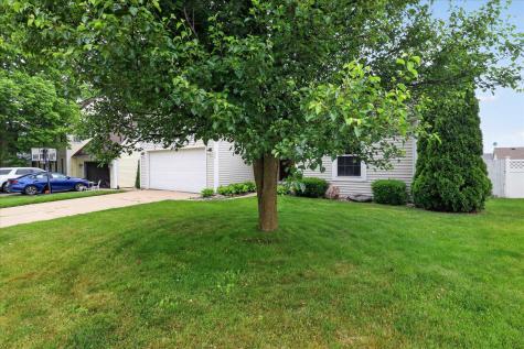 2333 Cranston Street South Bend IN 46614