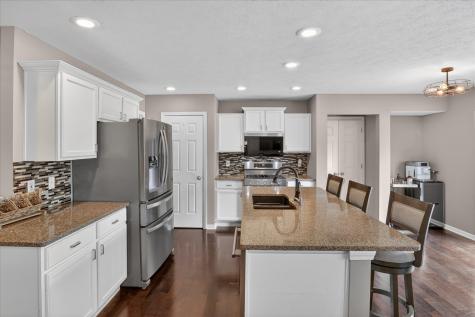 2333 Cranston Street South Bend IN 46614