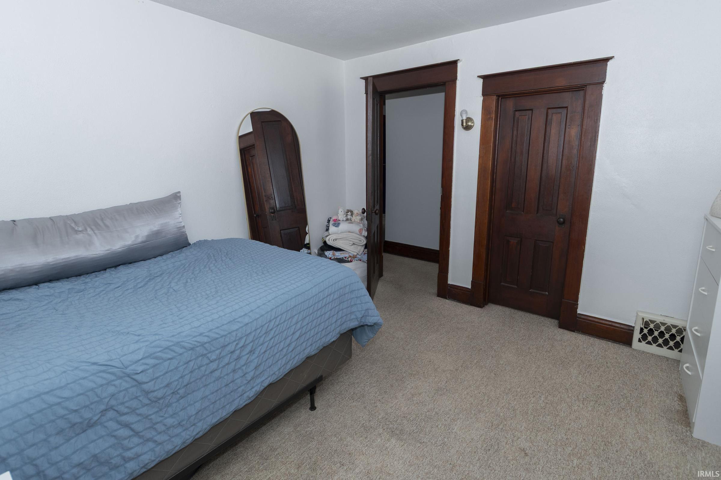 683 W Lexington Avenue Elkhart IN 46514