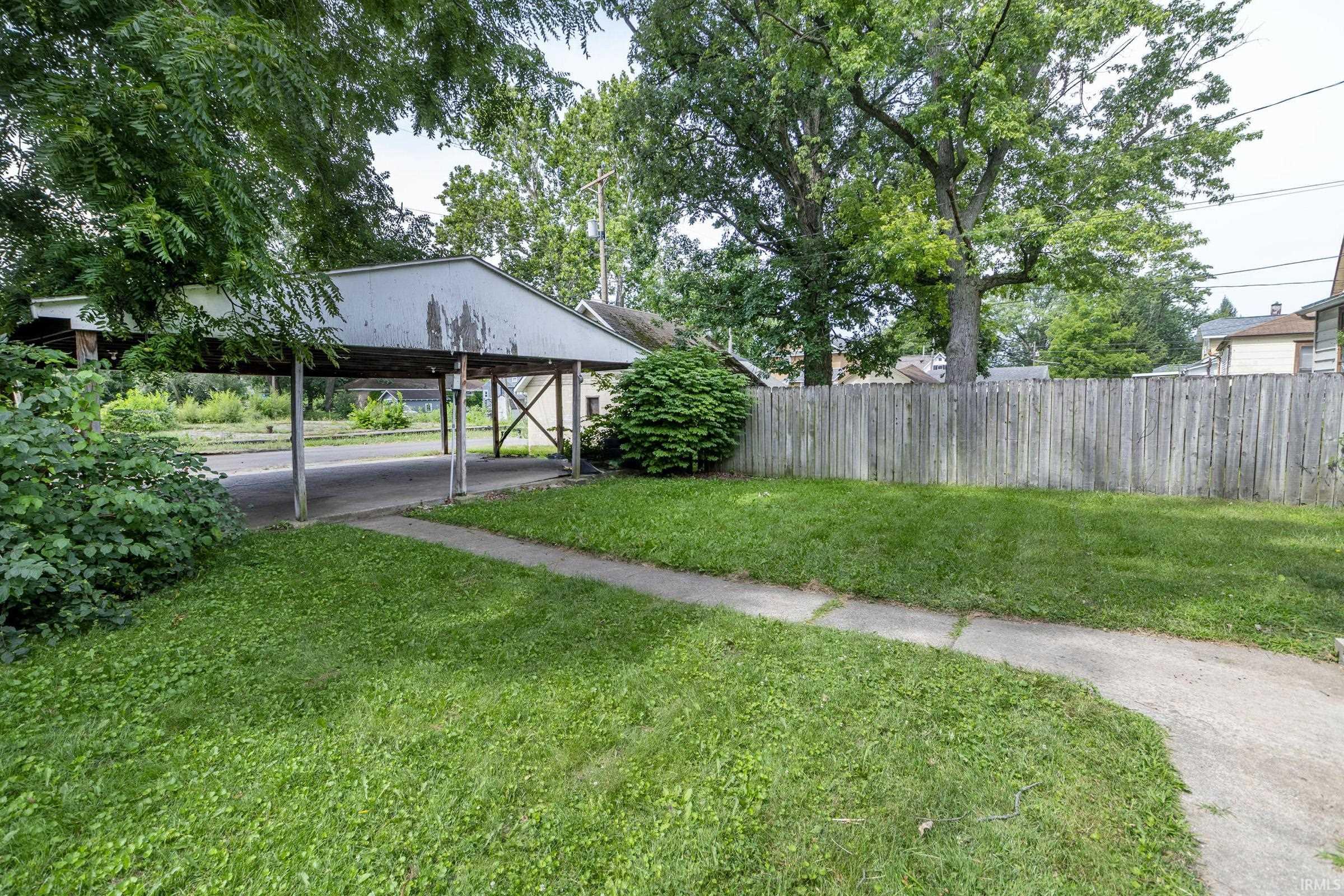 683 W Lexington Avenue Elkhart IN 46514
