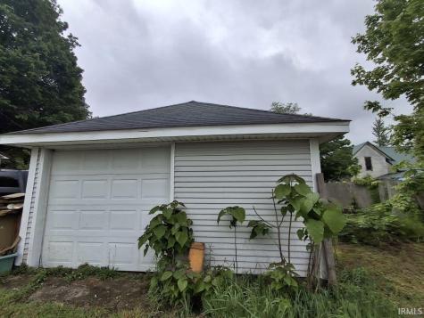 7022 N Center Street Monterey IN 46960