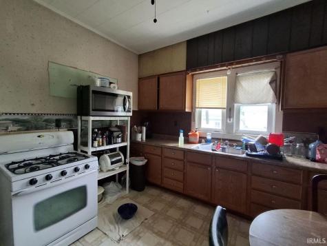 7022 N Center Street Monterey IN 46960