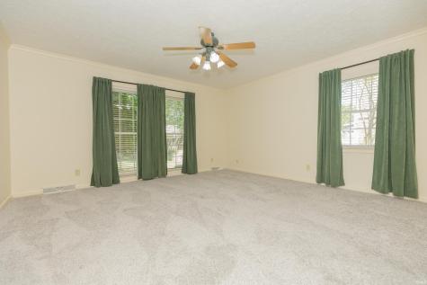 461 E Meade Drive Evansville IN 47715