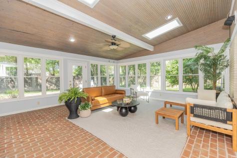 461 E Meade Drive Evansville IN 47715