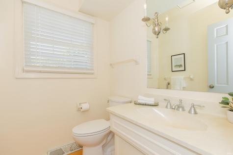461 E Meade Drive Evansville IN 47715