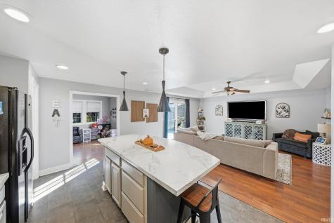 1017 E Talley Street Garrett IN 46738
