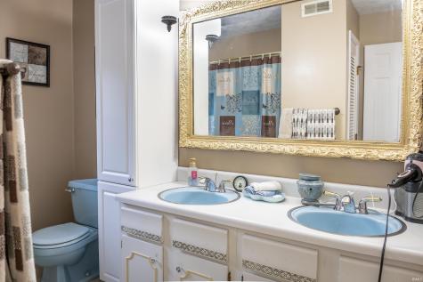 584 Trinton Circle Bedford IN 47421