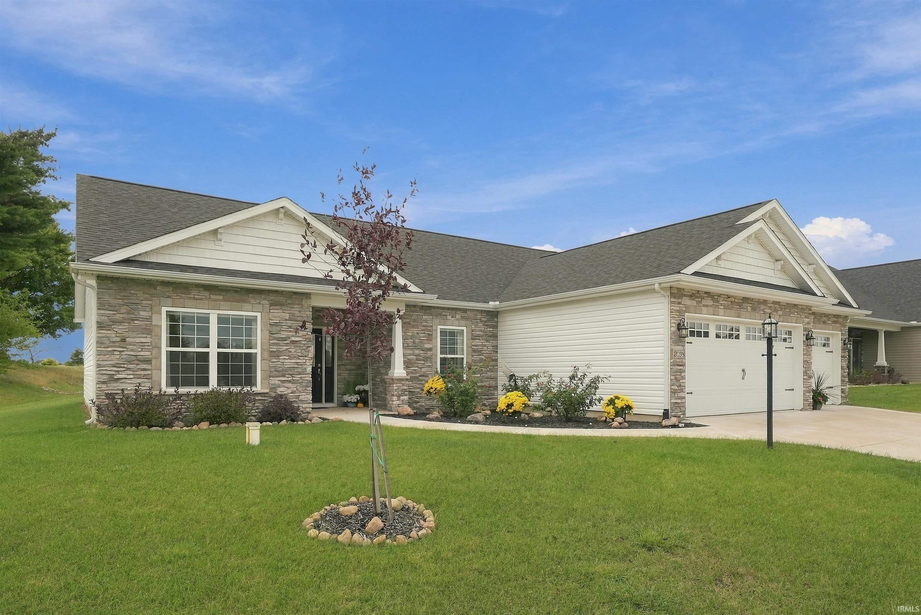 2098 S Raccoon Run Boulevard Winona Lake IN 46590