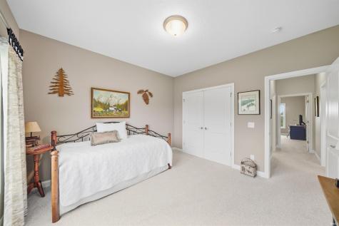 2098 S Raccoon Run Boulevard Winona Lake IN 46590