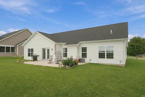 2098 S Raccoon Run Boulevard Winona Lake IN 46590