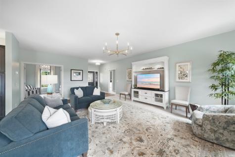 2098 S Raccoon Run Boulevard Winona Lake IN 46590