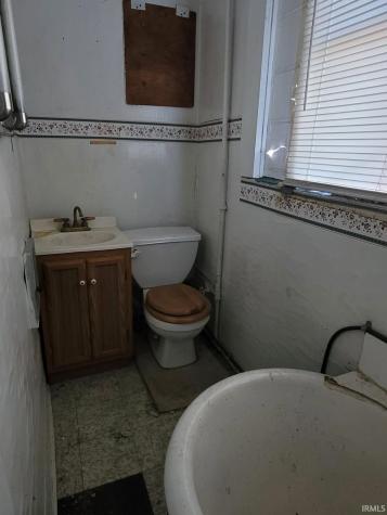530 W Jackson Street Galveston IN 46932