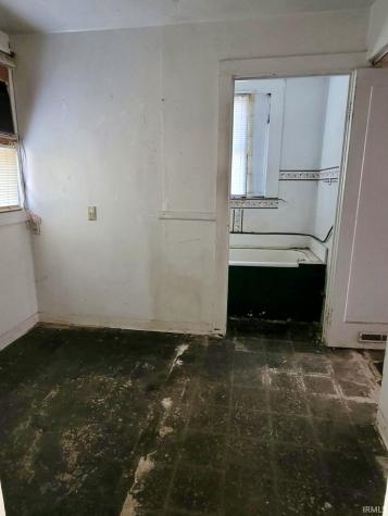 530 W Jackson Street Galveston IN 46932