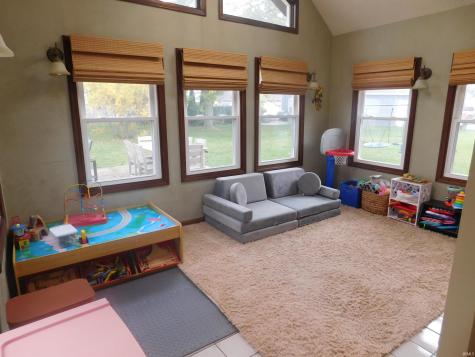 9737 N Marine Key Drive Syracuse IN 46567