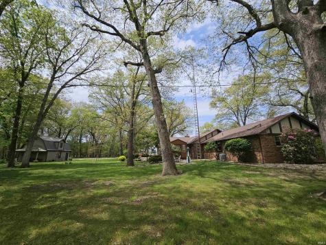 532 N 40 E Winamac IN 46996