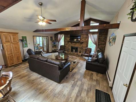 532 N 40 E Winamac IN 46996