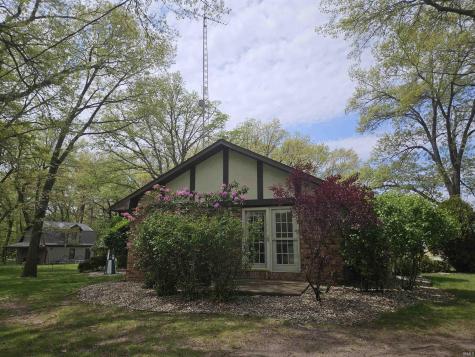 532 N 40 E Winamac IN 46996