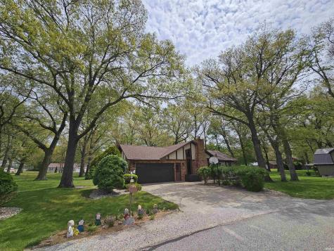 532 N 40 E Winamac IN 46996