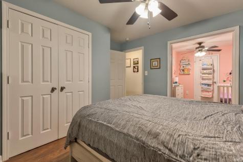 1829 Monroe Avenue Evansville IN 47714