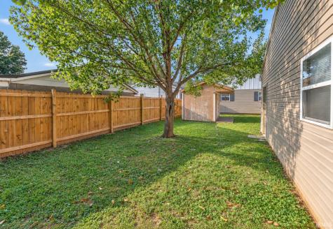 1829 Monroe Avenue Evansville IN 47714