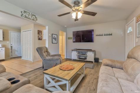 1829 Monroe Avenue Evansville IN 47714