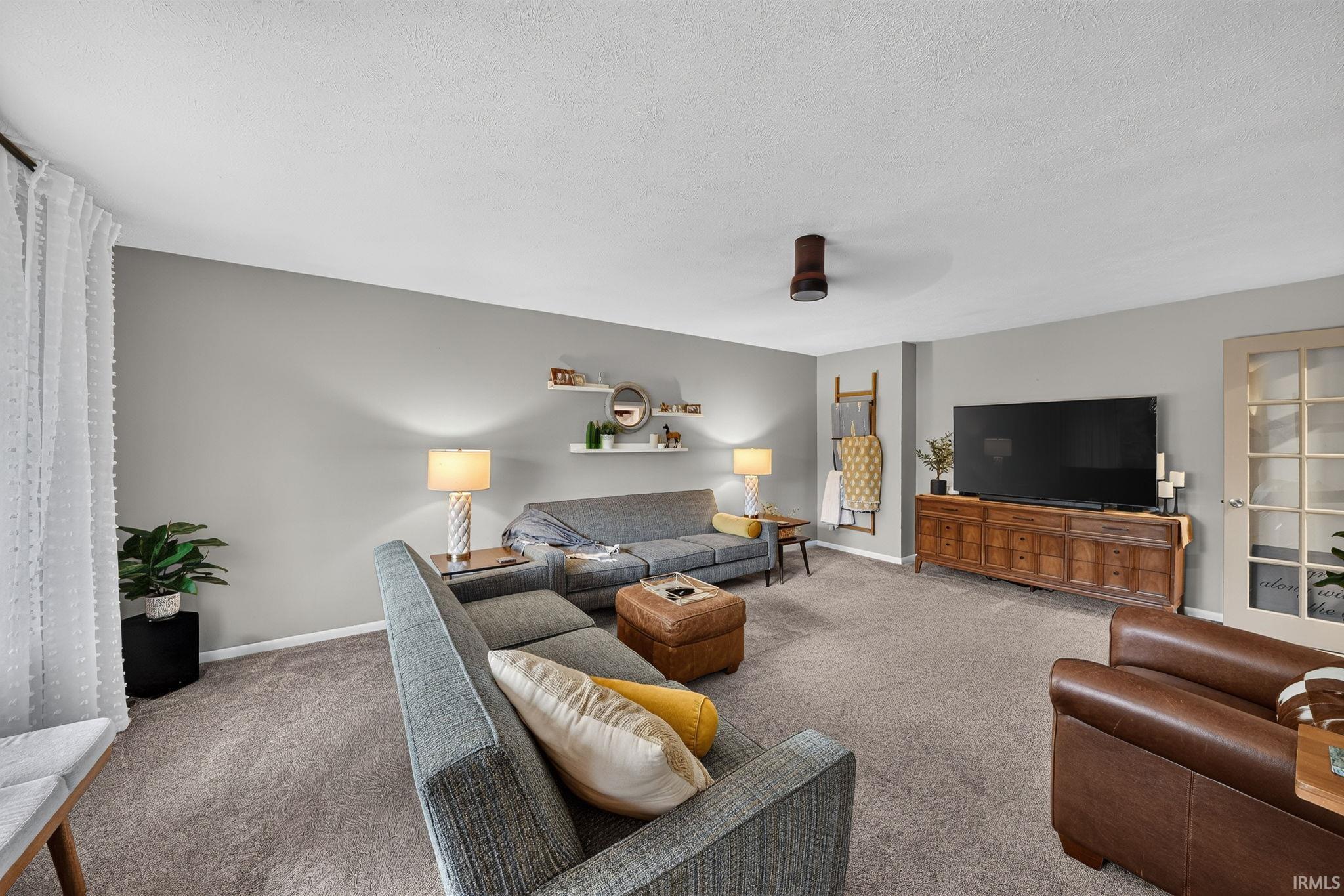 1024 E Eckman Street South Bend IN 46614